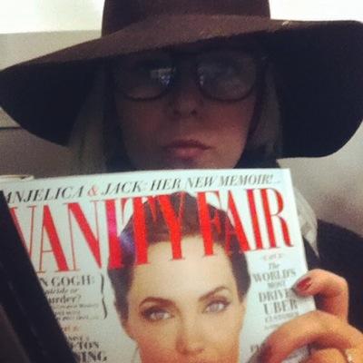 Profile Picture of Isabelle Desrosiers (@izzydesros) on Twitter