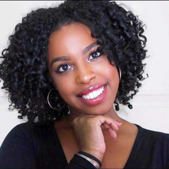 Aisha Rajput - Poshmark Profile Picture of Aisha Rajput (@arajput7) on Poshmark