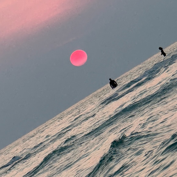 Profile Picture of Laura Vandenheuvel (@nalagrace19) on Poshmark