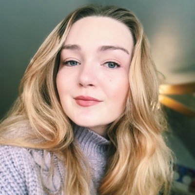 Profile Picture of Courtney (@teamezria53098) on Twitter