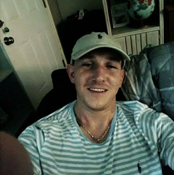 Profile Picture of Forrest Macdonald (@newpage608) on Poshmark