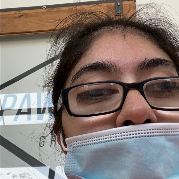 Profile Picture of Cory Silva (@coryysilva93) on Poshmark