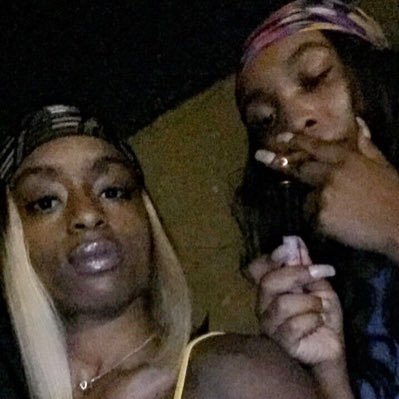 Profile Picture of Kimmy Moore  🌸 (@KimmyMoore_18) on Twitter