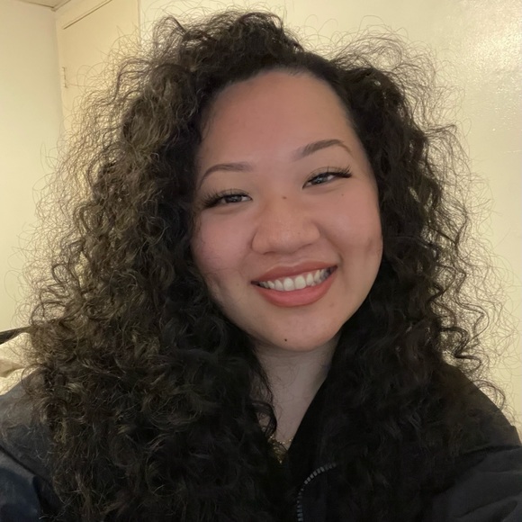 Profile Picture of Cheng Xiong (@dopestcheng) on Poshmark