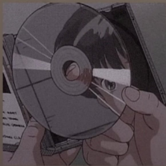 Profile Picture of Timea Farkas (@clairee101) on Poshmark