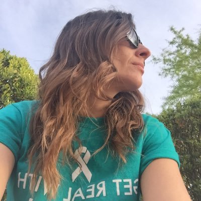 Profile Picture of Tati FittipaldiPapis (@tatipapis) on Twitter