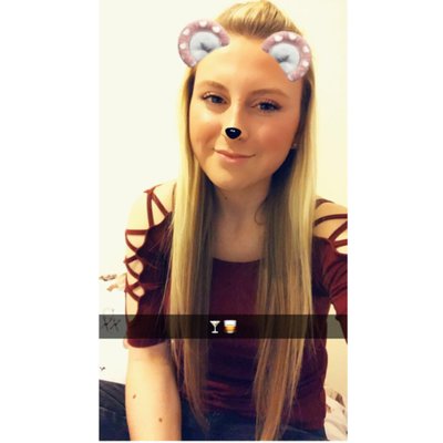 Profile Picture of Leah (@LeahBarker96) on Twitter