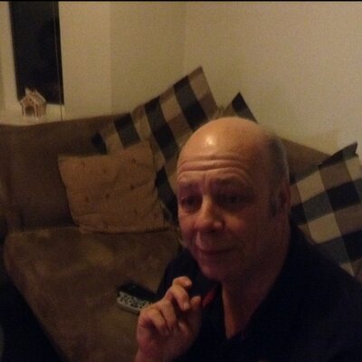 Profile Picture of Tom Darby (@tomdarby1958) on Twitter