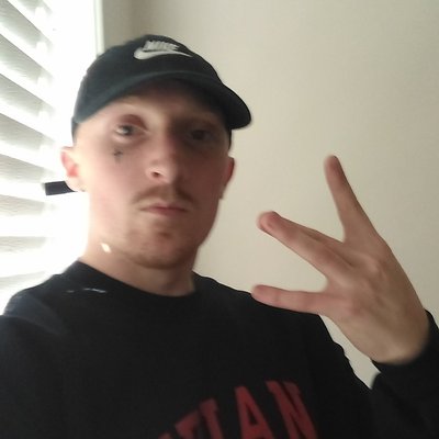 Profile Picture of G-rant Duvall (@GrantDuvall3) on Twitter