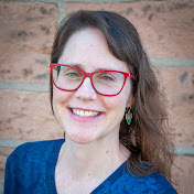 Profile Picture of Julia Lyon (@JuliaLyonAuthor) on Youtube