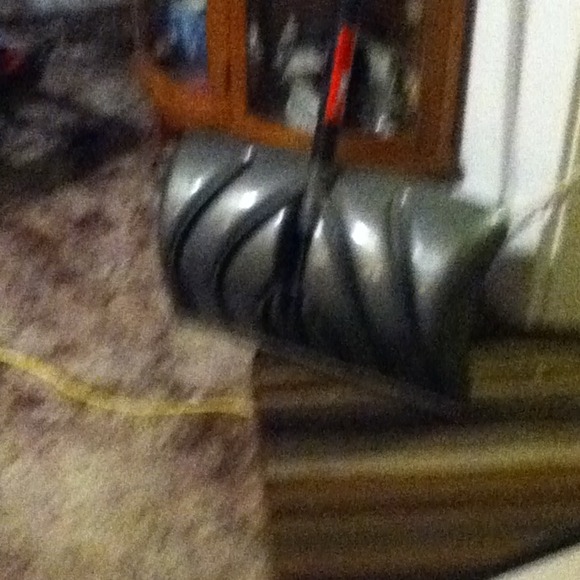 Profile Picture of Fuller Brendon (@bdidz123) on Poshmark