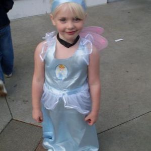 Profile Picture of Laura Mahon (@217645086) on Myspace