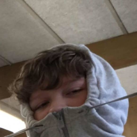 Profile Picture of Jakob Nagy (@jakob_oof) on Poshmark