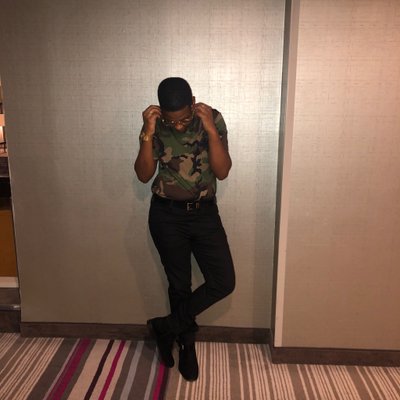 Profile Picture of # 🔥LitVibez 🤙🏾 (@_TiaDennis_) on Twitter