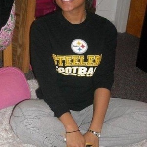 Profile Picture of Monet Tatum (@ialwayspullthrough) on Myspace