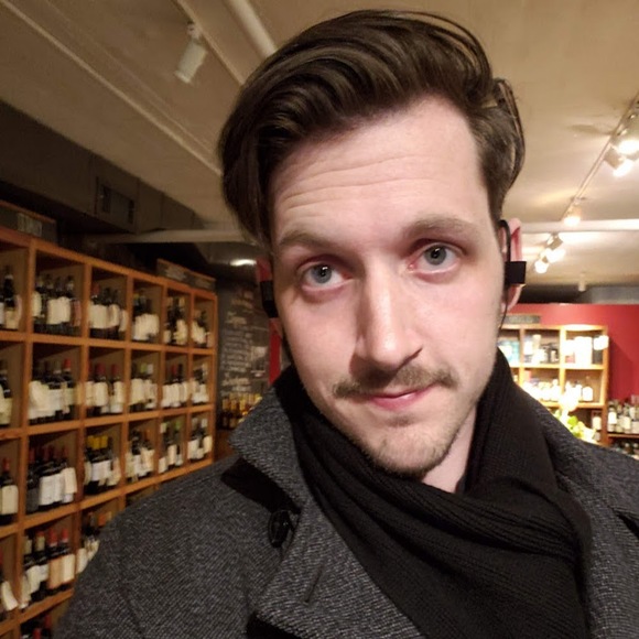 Profile Picture of Matthew Rossiter (@matrossiter) on Poshmark