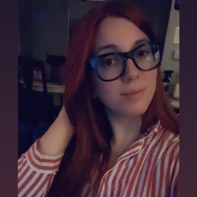 Profile Picture of Lindsay Lewandowski (@lewlewbellle) on Twitter