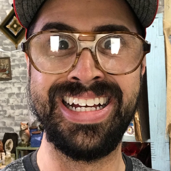 Profile Picture of Jeremy Akers (@jakers814) on Poshmark