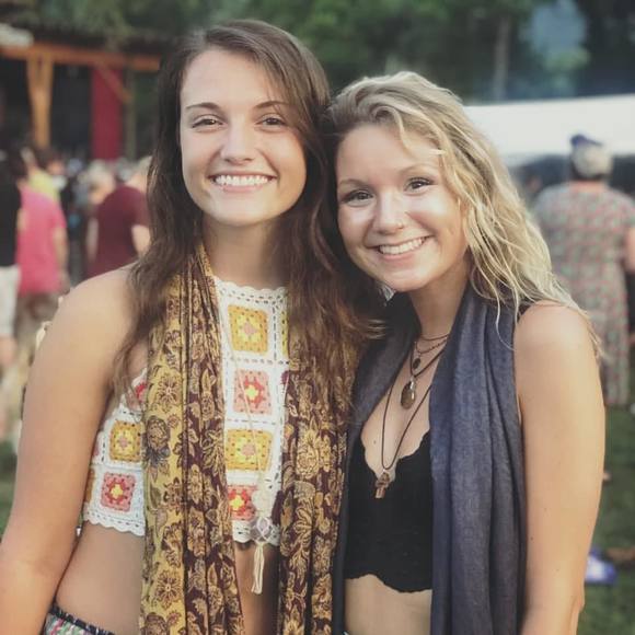 Profile Picture of Megan Crussell (@meganchayce) on Poshmark