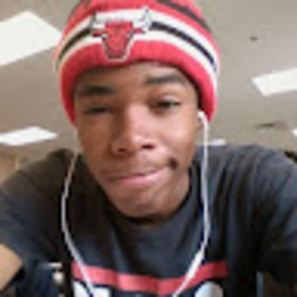 Profile Picture of Joseph Causey (@josephcausey) on Poshmark