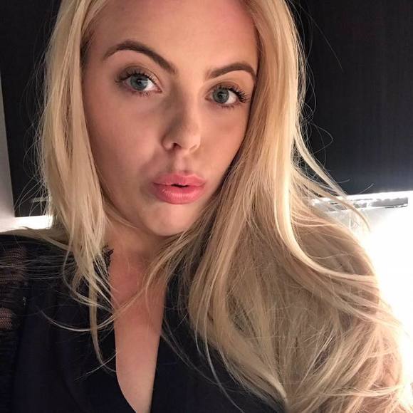 Profile Picture of Kaila Kaila (@klk93) on Poshmark