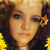 Profile Picture of Carly Shaw (@carlyshawphone) on Youtube