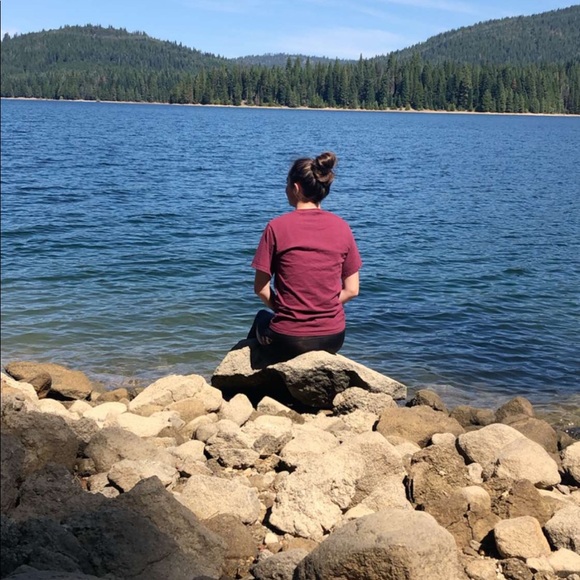 Profile Picture of Cassandra Aitkens (@caitkens) on Poshmark