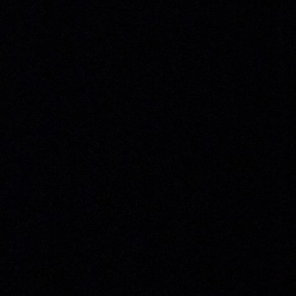 Profile Picture of Jamie Bloom (@jab_25) on Poshmark