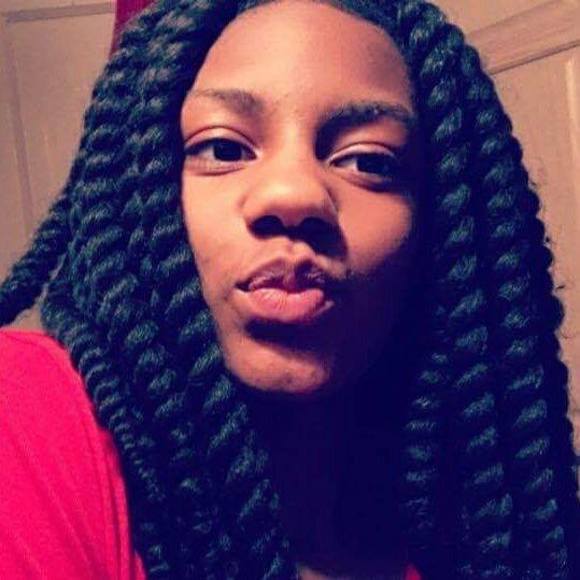 Profile Picture of Tanajah Tanajah (@teronscott1985) on Poshmark