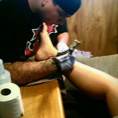 Profile Picture of Richard Oropeza (@FEARxNONE) on Twitter