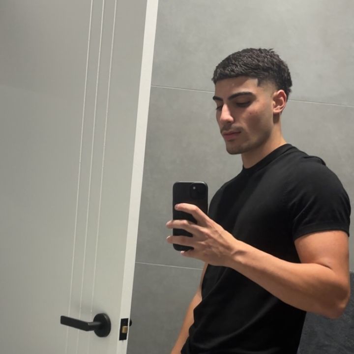 Profile Picture of oliversaade (@oliversaade1) on Tiktok