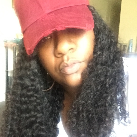 Niecey P. - Poshmark Profile Picture of Niecey P. (@jperry1984) on Poshmark