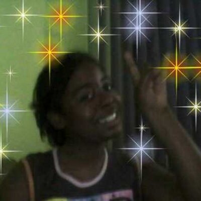 Profile Picture of Julia Bueno (@juliabueno14) on Twitter