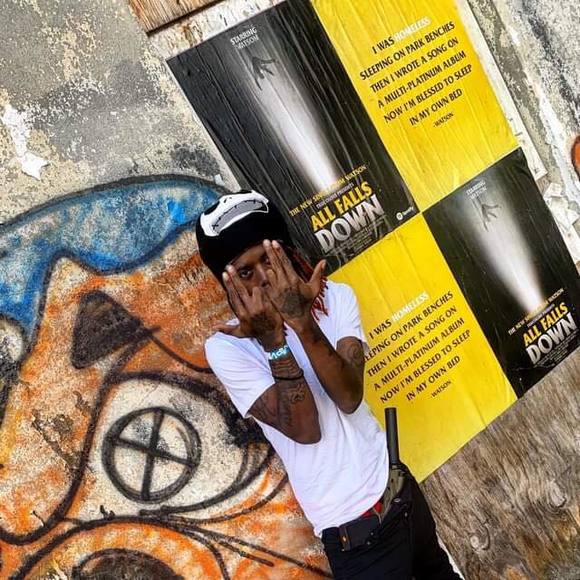 Profile Picture of Kel Stokeling (@kstokeling56) on Poshmark