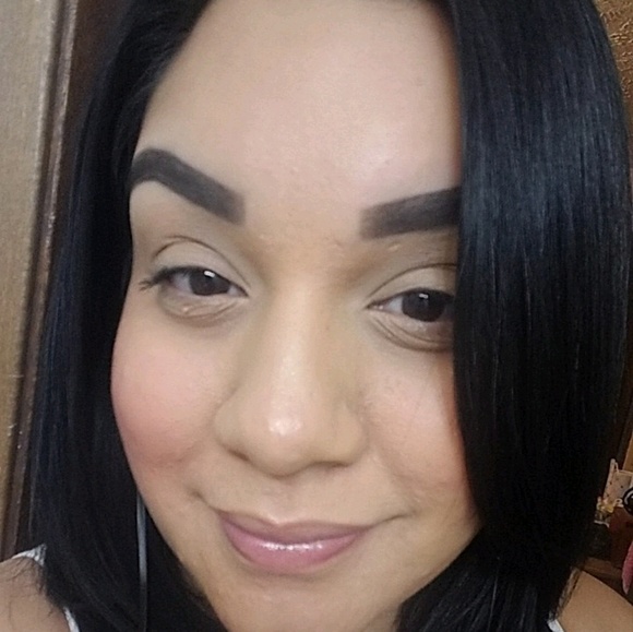 Marlene Munoz - Poshmark Profile Picture of Marlene Munoz (@marlenemunoz91) on Poshmark