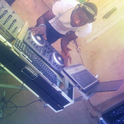 Profile Picture of WF DJ LARRYSMART (@Dj_LarrySmart) on Twitter