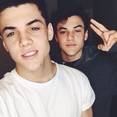 Profile Picture of Samantha Devon (@Dolan40u2) on Twitter