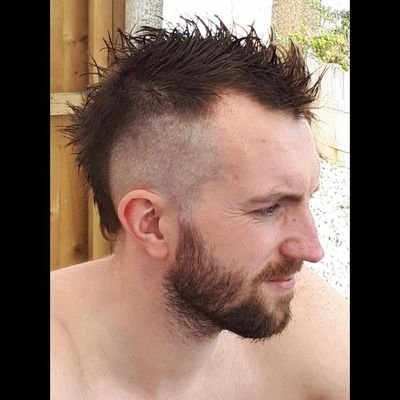 Profile Picture of Daniel Beard (@BeardoftheGlen) on Twitter