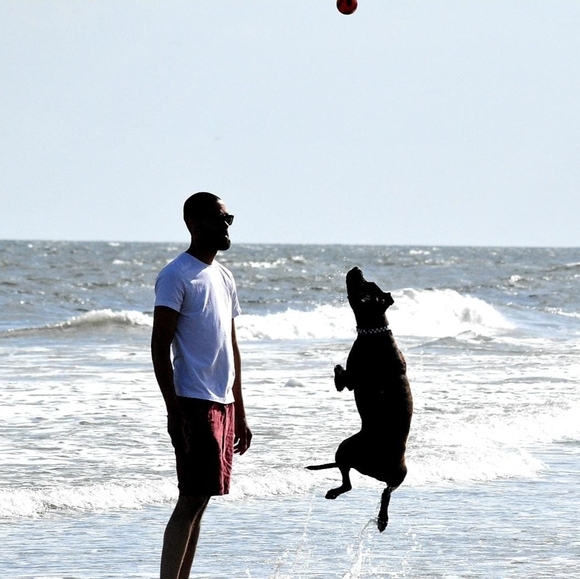 Profile Picture of Michael Coburn (@mcoburn891) on Poshmark