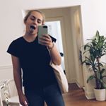 Profile Picture of elinor wright (@elinor.right) on Instagram