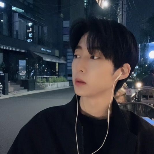 Sep 10🎉Day 300📣SJ 상진📣 - Tiktok Profile Picture of Sep 10🎉Day 300📣SJ 상진📣 (@sangjin_s) on Tiktok