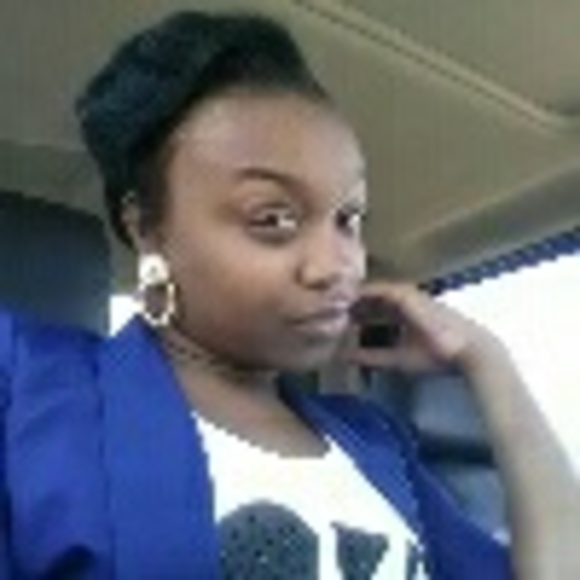 Niecey Jacobs - Poshmark Profile Picture of Niecey Jacobs (@nieceyjay) on Poshmark