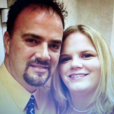 Profile Picture of Frank N Crystal Shaw (@mommyndaddyof4) on Twitter