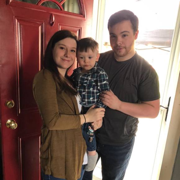 Profile Picture of Kendra Michael (@bender0497) on Poshmark