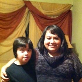 Profile Picture of Veronica Guzman (@verog98) on Pinterest