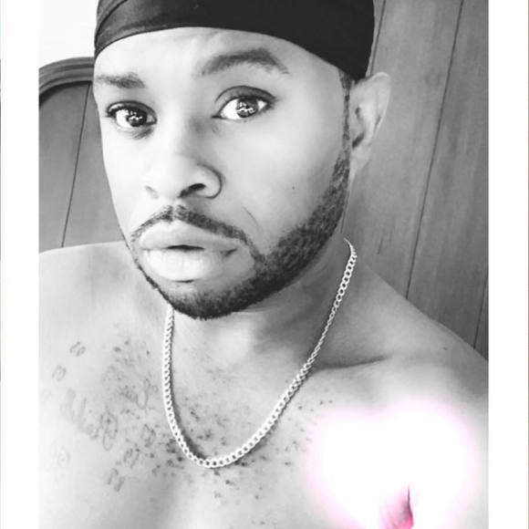 Profile Picture of Jeremey Campbell (@jcbabyboi83) on Poshmark
