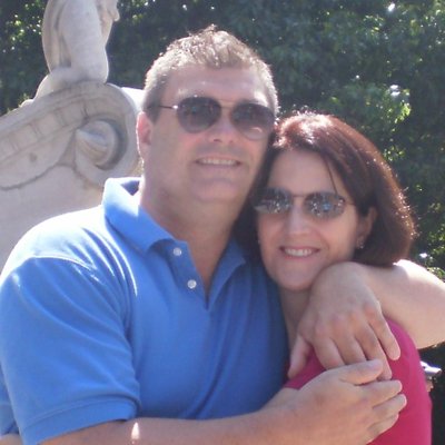 Profile Picture of Sandy Cherry (@thesandycherry) on Twitter