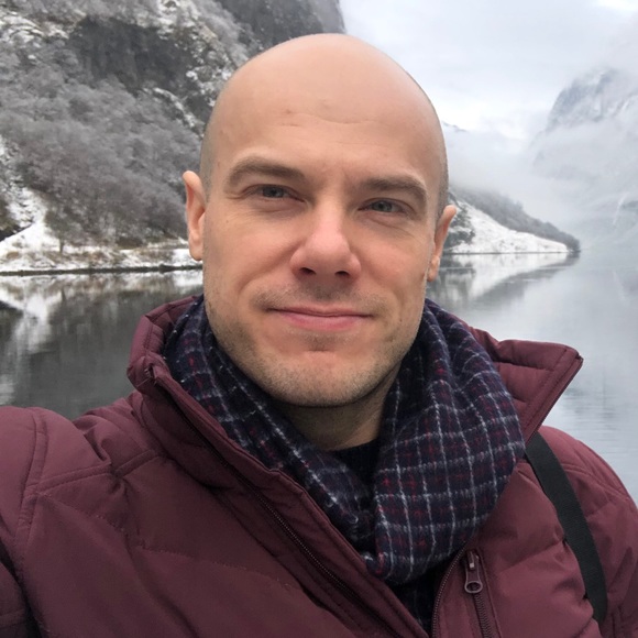 Profile Picture of Robert Gasior (@robg43) on Poshmark