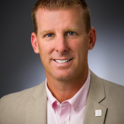 Profile Picture of Mike Pede (@mpedeuhaa) on Twitter