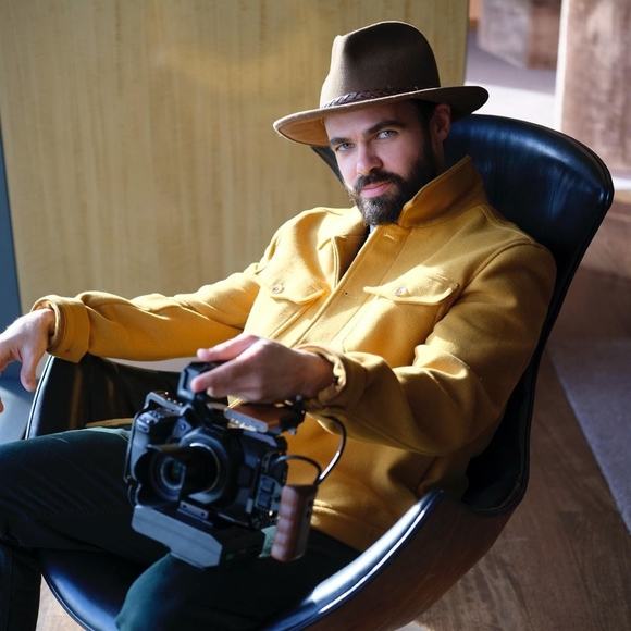 Profile Picture of Luke Fowler (@luke_fowler) on Poshmark